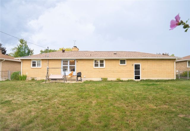 1067 Woodstock Avenue, Tonawanda, NY 14150