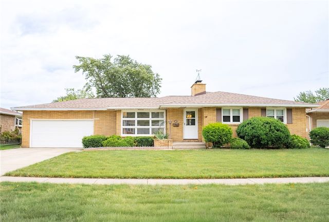 1067 Woodstock Avenue, Tonawanda, NY 14150