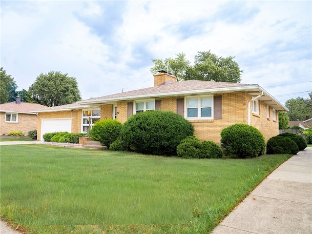 1067 Woodstock Avenue, Tonawanda, NY 14150