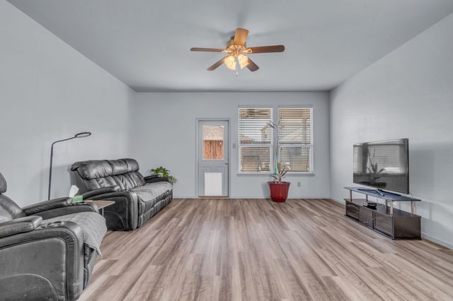 1809 Abby Creek Drive, Little Elm, TX 75068