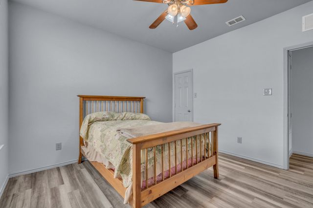 1809 Abby Creek Drive, Little Elm, TX 75068