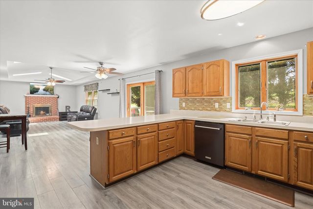 3325 MAPLE GROVE RD, Manchester, MD 21102