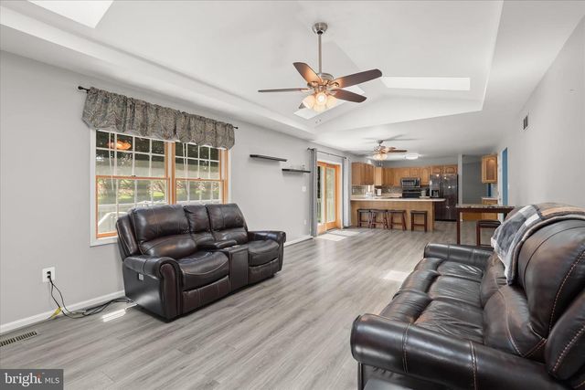 3325 MAPLE GROVE RD, Manchester, MD 21102