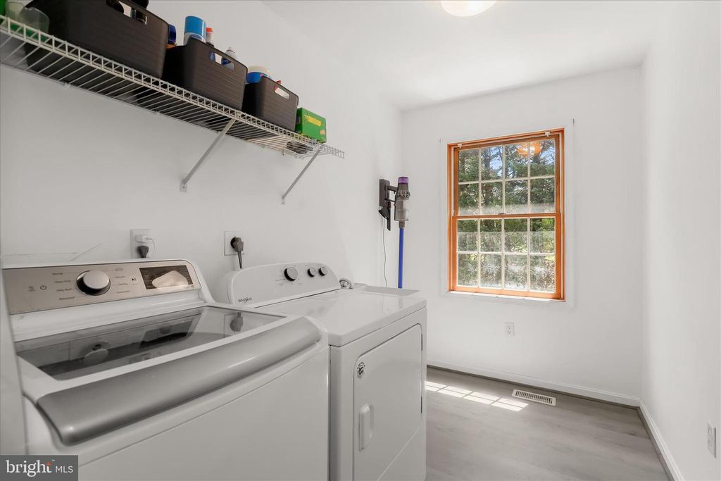 Image 26 of property listing at 3325 MAPLE GROVE RD, Manchester, MD 21102