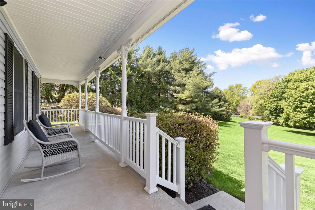 Image 39 of property listing at 3325 MAPLE GROVE RD, Manchester, MD 21102