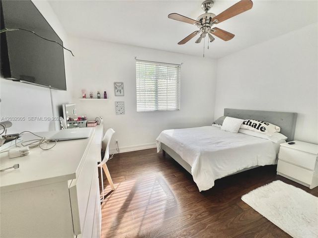 2176 Salerno Cir, Weston, FL 33327