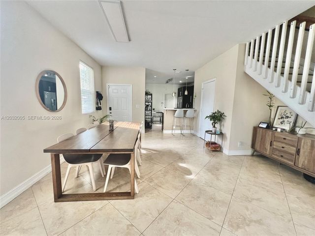 2176 Salerno Cir, Weston, FL 33327