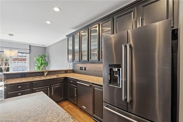 6 Hines Park Lane, Greensboro, NC 27455