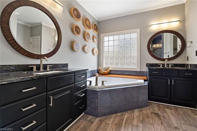 6 Hines Park Lane, Greensboro, NC 27455