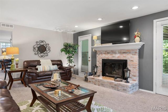 504 Robin Crest Court, Wildwood, MO 63040