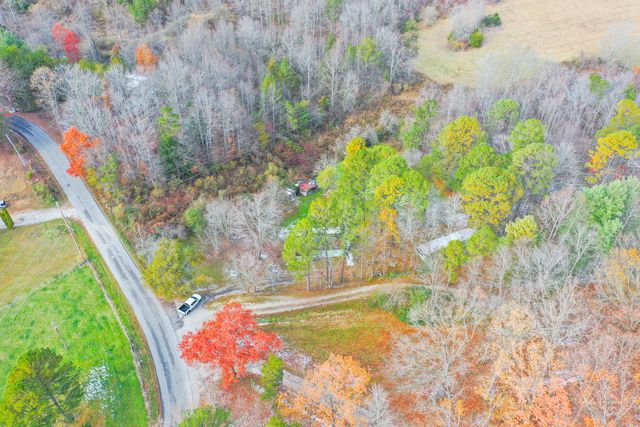 1553 Jackson County High School Road, Mckee, KY 40447