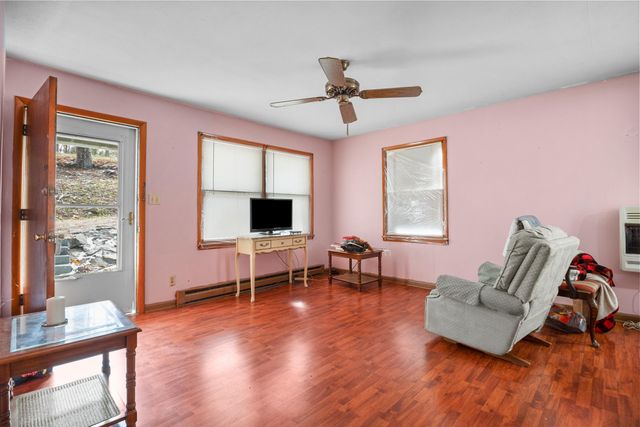 1553 Jackson County High School Road, Mckee, KY 40447