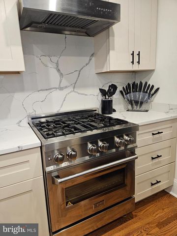 1711 N BROOM ST, Wilmington, DE 19806