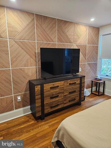 1711 N BROOM ST, Wilmington, DE 19806