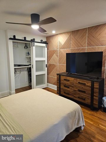 1711 N BROOM ST, Wilmington, DE 19806