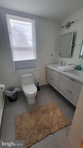 1711 N BROOM ST, Wilmington, DE 19806