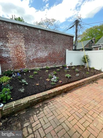 1711 N BROOM ST, Wilmington, DE 19806