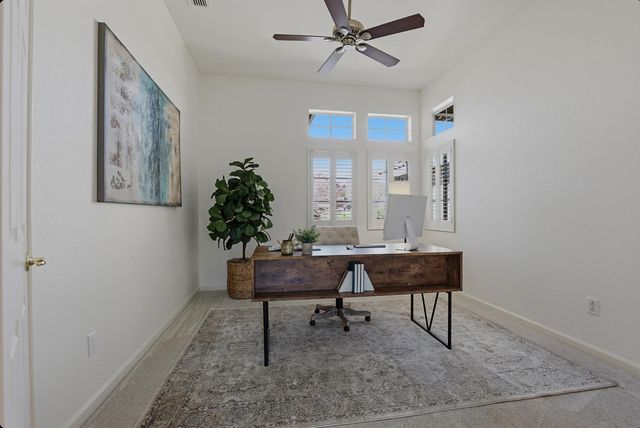 701 Rose Creek Ct, Roseville, CA 95747