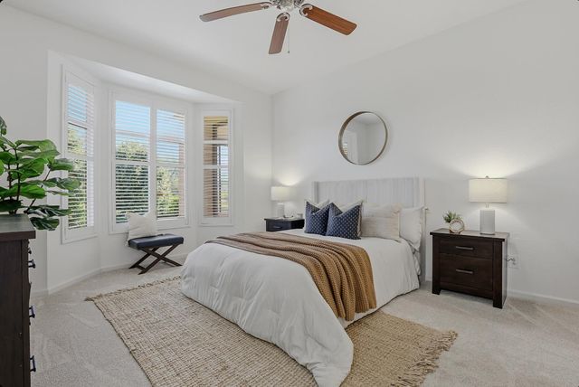 701 Rose Creek Ct, Roseville, CA 95747