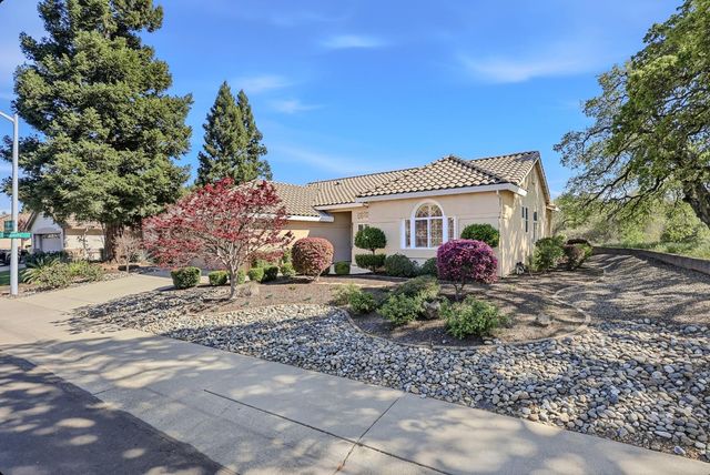 701 Rose Creek Ct, Roseville, CA 95747