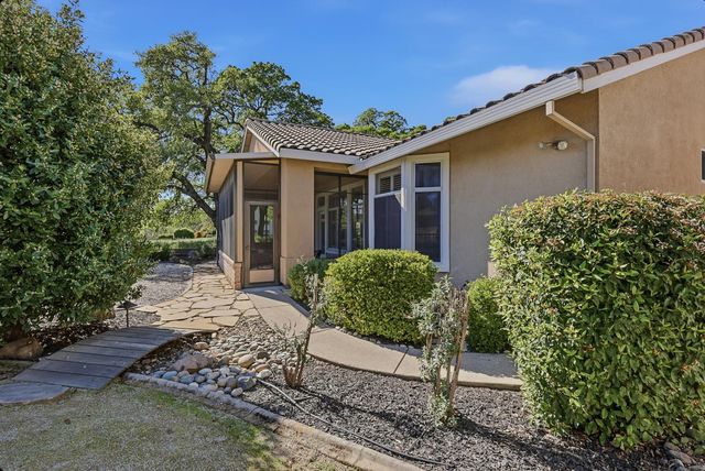 701 Rose Creek Ct, Roseville, CA 95747