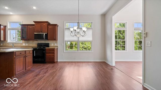1307 Somerville Drive, Westfield, IN 46074