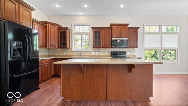 1307 Somerville Drive, Westfield, IN 46074