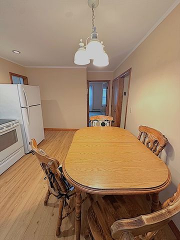 130 Monroe St, Norwood, MA 02062