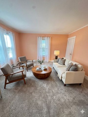 130 Monroe St, Norwood, MA 02062