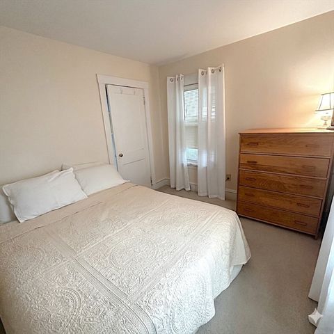 130 Monroe St, Norwood, MA 02062