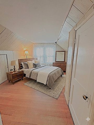 130 Monroe St, Norwood, MA 02062