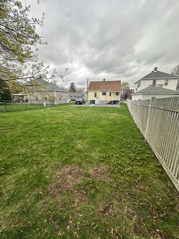 130 Monroe St, Norwood, MA 02062