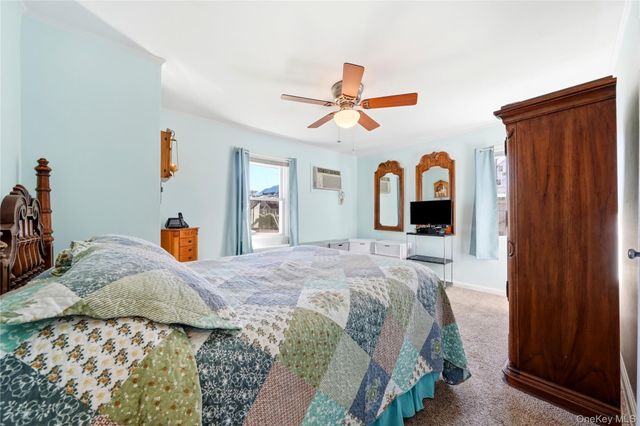 305 W Nicholai Street, Hicksville, NY 11801