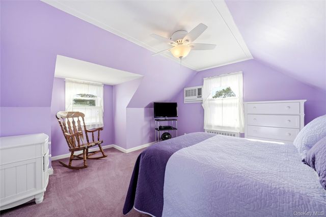305 W Nicholai Street, Hicksville, NY 11801