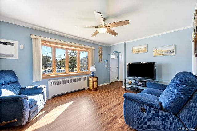 305 W Nicholai Street, Hicksville, NY 11801