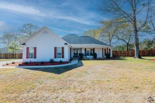 100 Crystal Ridge Circle, Byron, GA 31008