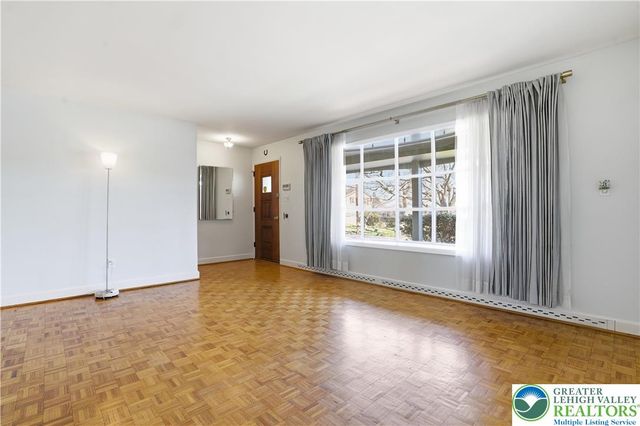 1621 Lenox Avenue, Bethlehem City, PA 18018