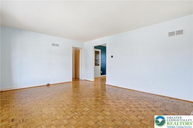 1621 Lenox Avenue, Bethlehem City, PA 18018