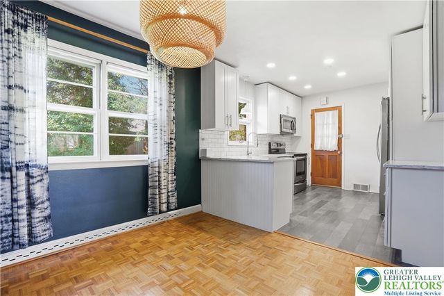 1621 Lenox Avenue, Bethlehem City, PA 18018