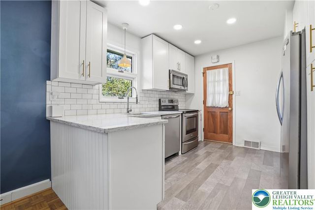 1621 Lenox Avenue, Bethlehem City, PA 18018