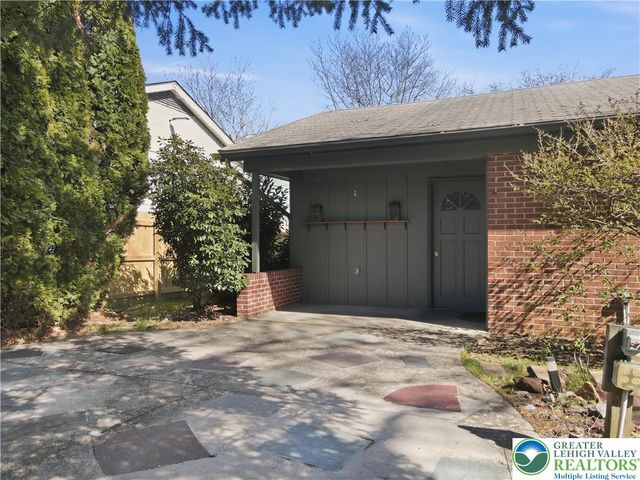 1621 Lenox Avenue, Bethlehem City, PA 18018