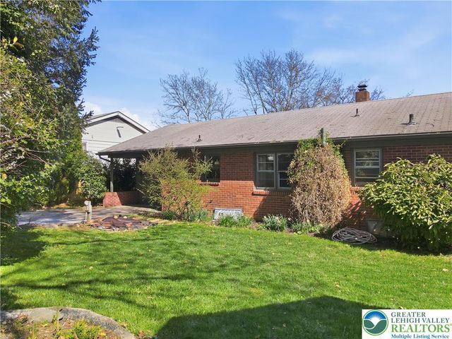 1621 Lenox Avenue, Bethlehem City, PA 18018