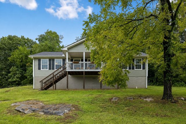 377 Rawls Creek Rd, Gordonsville, TN 38563