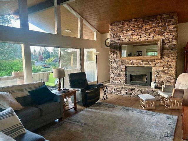 10505 N JUANITA Rd, Spokane, WA 99218