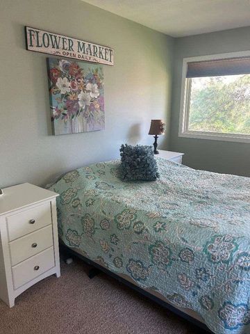 10505 N JUANITA Rd, Spokane, WA 99218