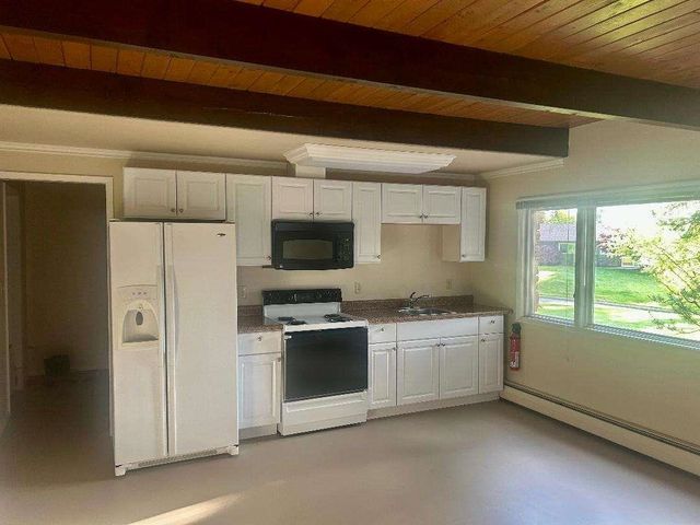 10505 N JUANITA Rd, Spokane, WA 99218