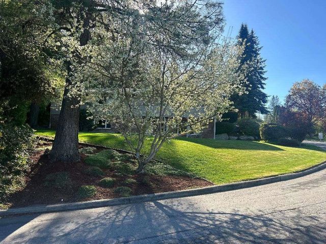 10505 N JUANITA Rd, Spokane, WA 99218