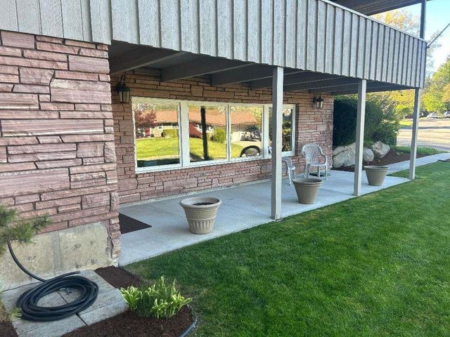 10505 N JUANITA Rd, Spokane, WA 99218