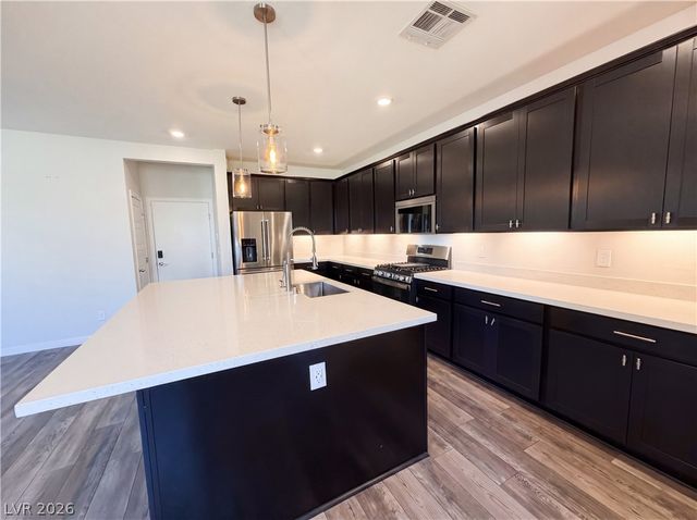 5629 Lowell Cliff Street, North Las Vegas, NV 89081
