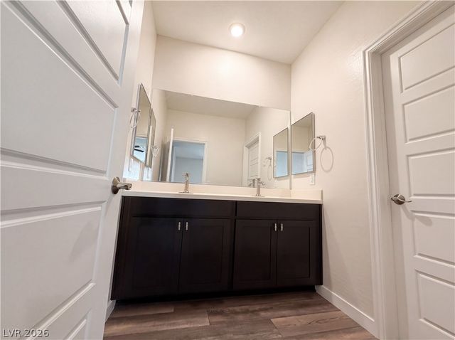 5629 Lowell Cliff Street, North Las Vegas, NV 89081